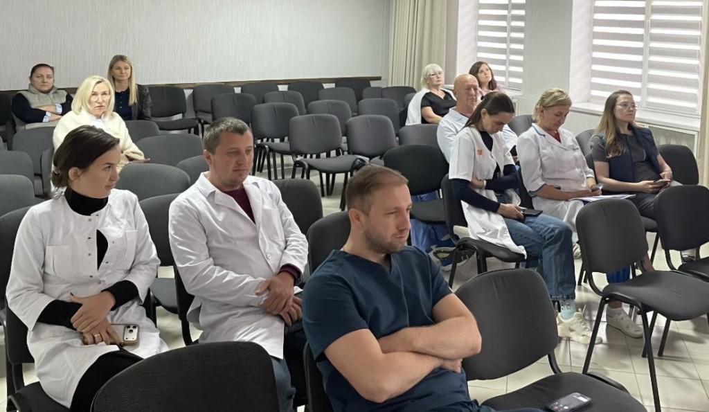 Учасники майстер-класу з реабілітації та паліативної допомоги в Києві